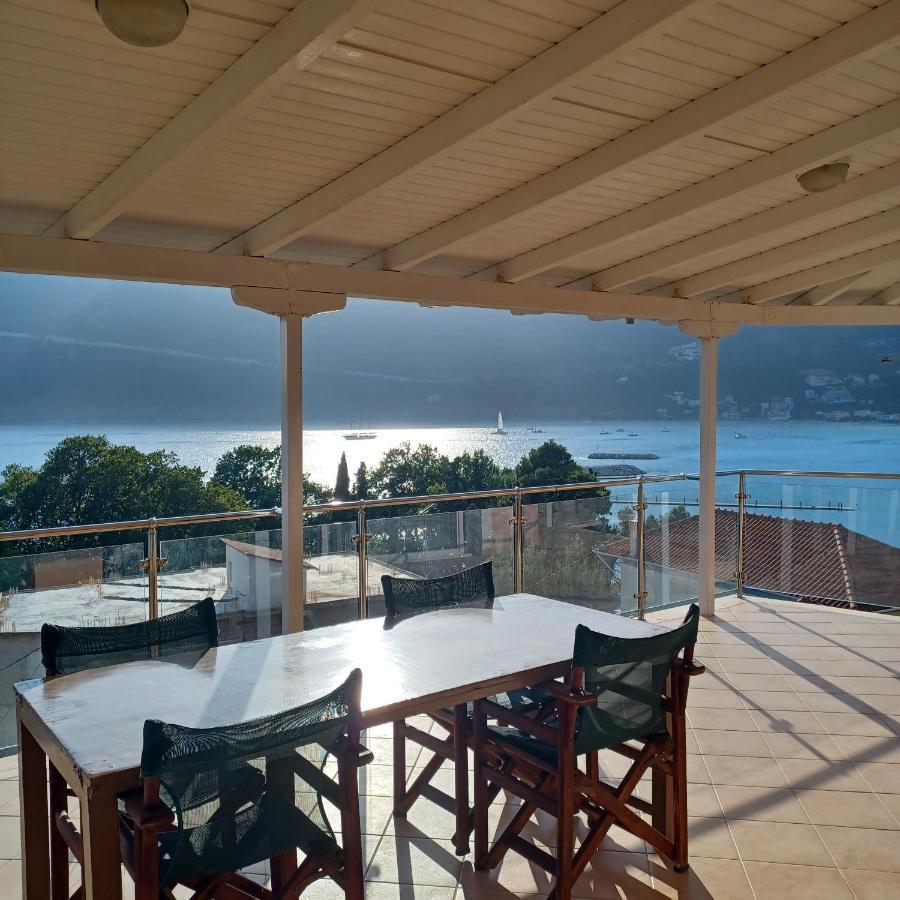 Appartamento Penthouse Vasiliki Esterno foto